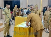 Lantik 27 Pejabat, Bupati Barsel Tekankan Integritas dan Kinerja ASN