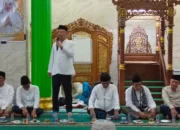 Safari Ramadhan Karau Kuala, Bupati Barsel Serap Aspirasi dan Serahkan Bantuan Masjid